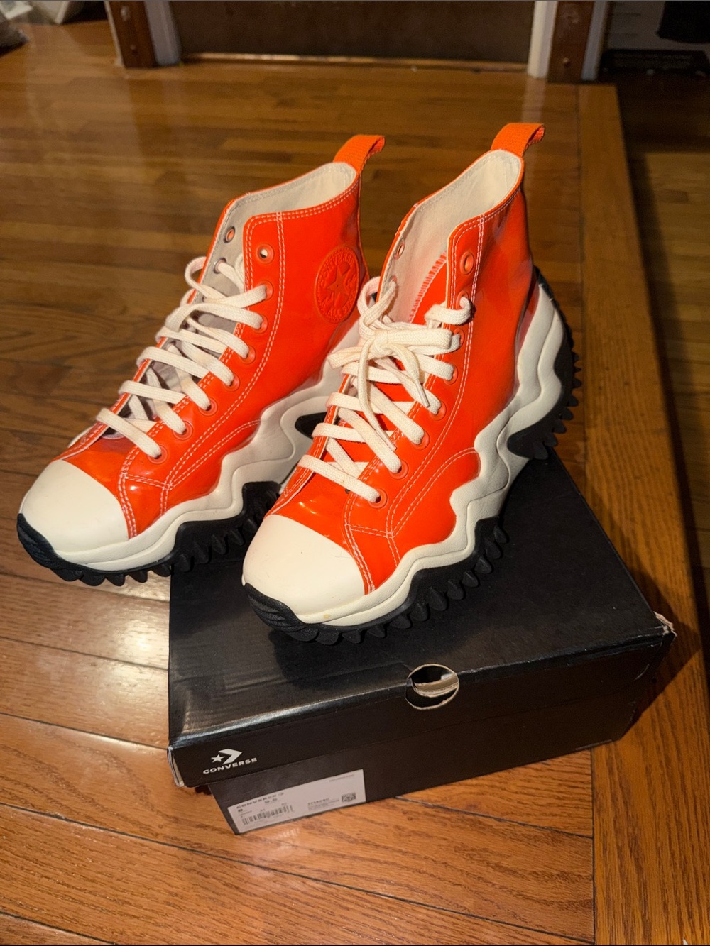 Converse Women High-Top Sneakers in Bright Orange and White M 8 / W 9.5